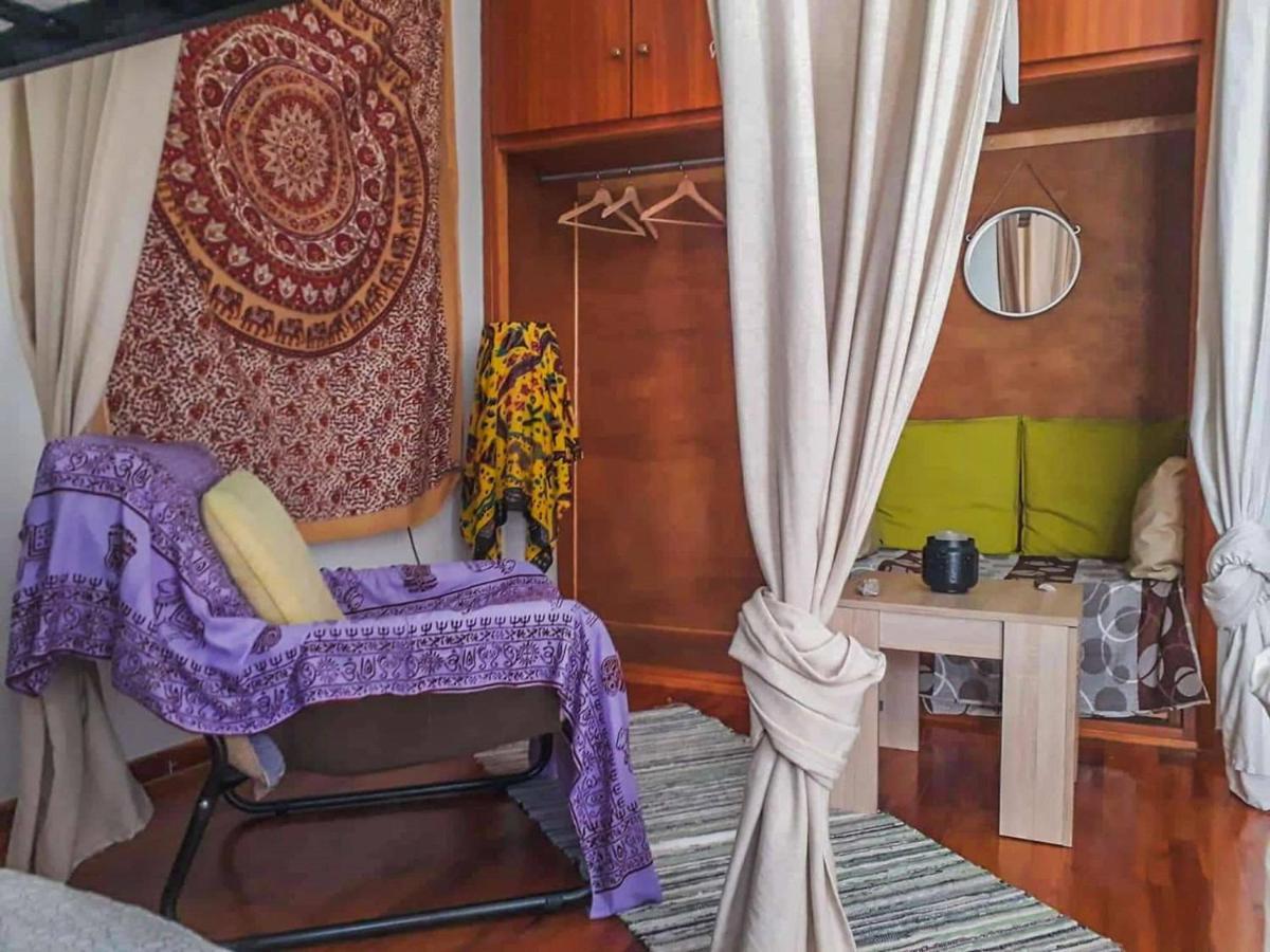 Urban Yoga House Hostel & Retreat ヨアニナ エクステリア 写真