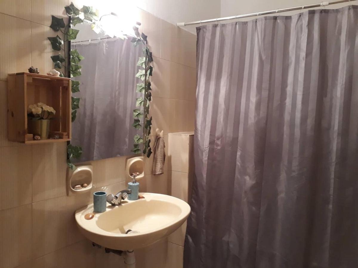 Urban Yoga House Hostel & Retreat ヨアニナ エクステリア 写真
