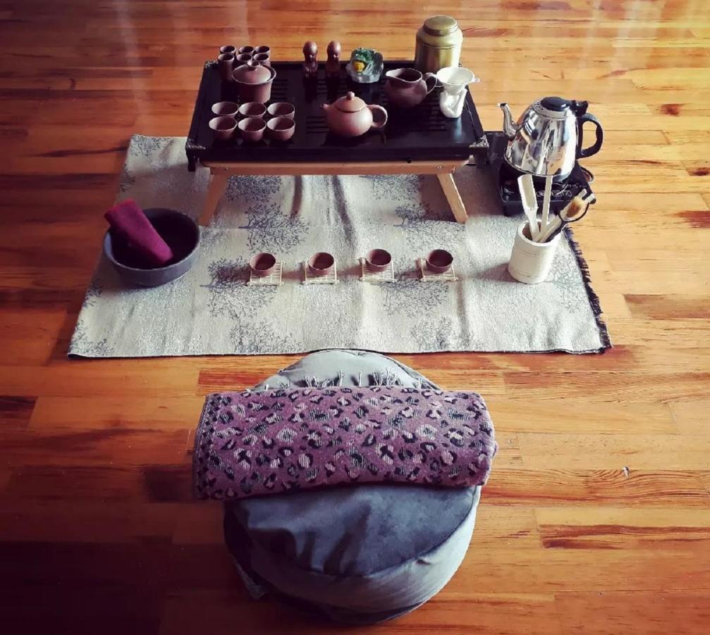 Urban Yoga House Hostel & Retreat ヨアニナ エクステリア 写真