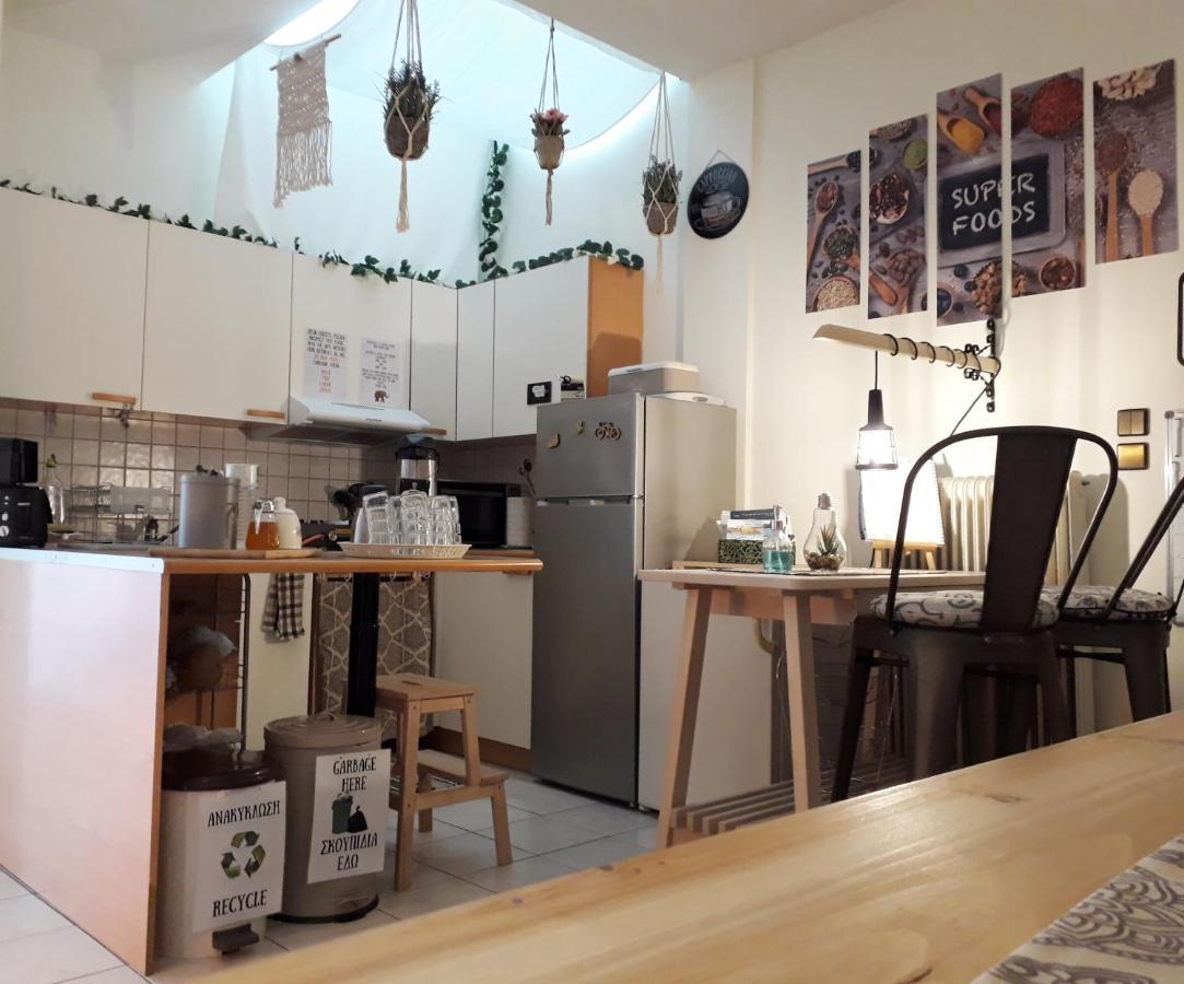 Urban Yoga House Hostel & Retreat ヨアニナ エクステリア 写真